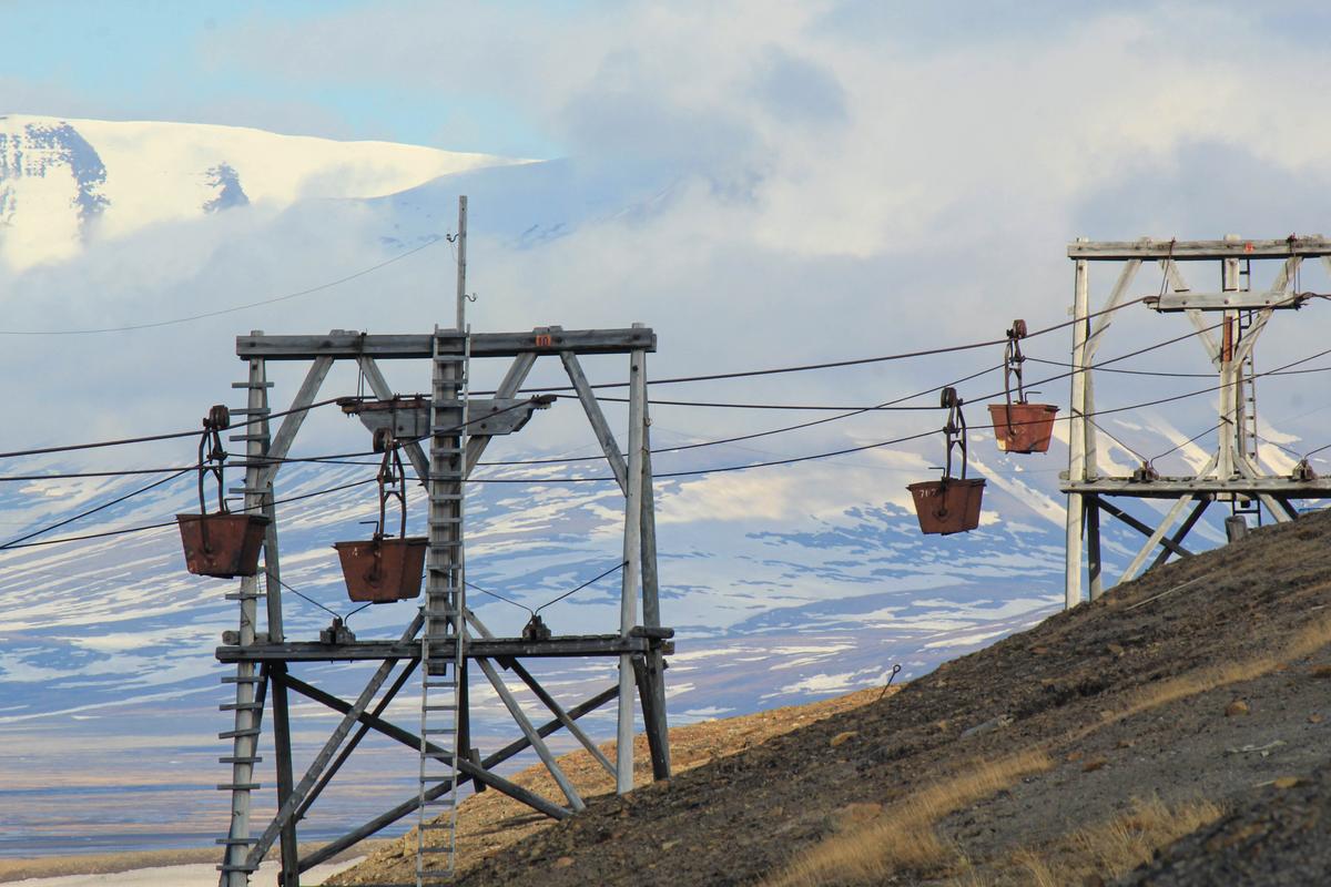 Coal cable car in Longyearbyen