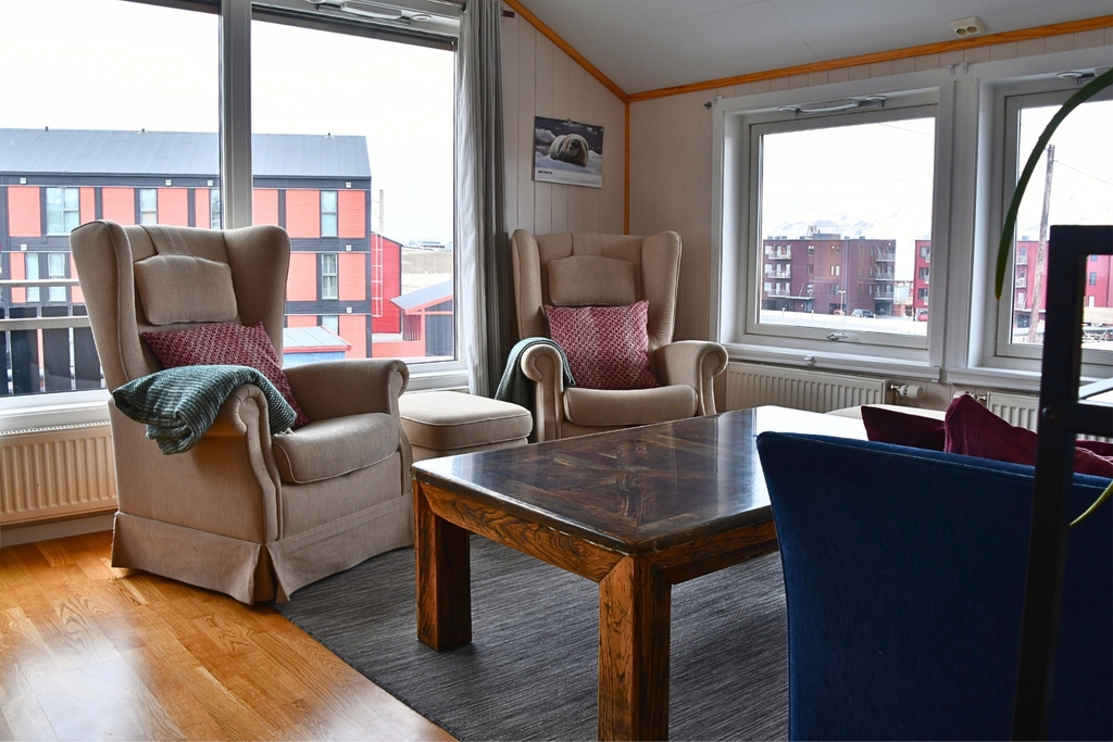 Polar Bear Lodge