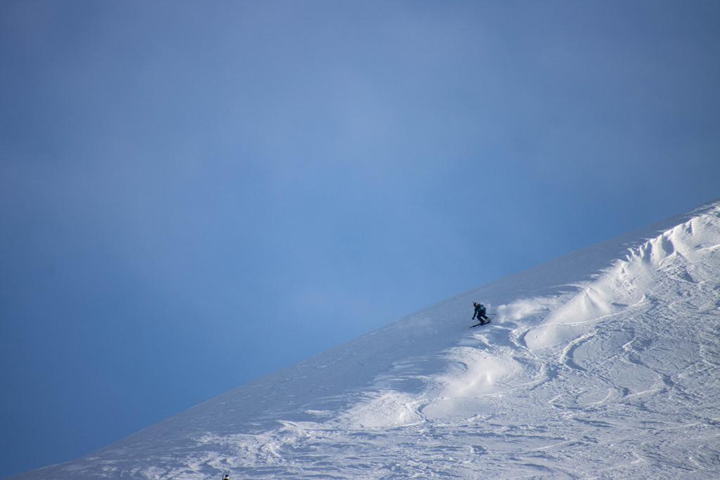 Skiing on Svalbard